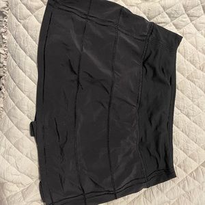 Lululemon tennis skirt size 2